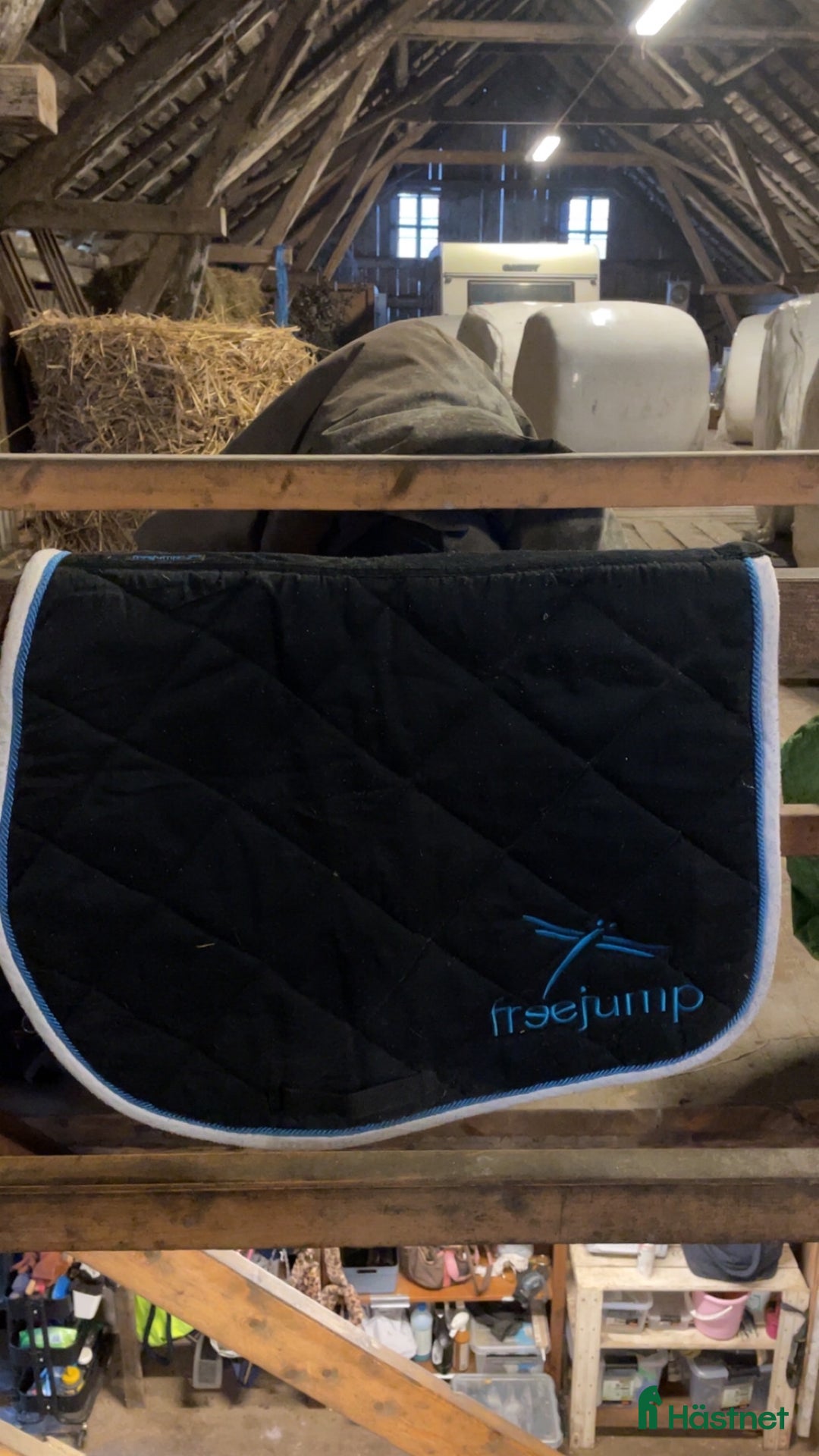 Schabrak & Vojlockar hästutrustning till salu: Olika schabrak i Borås - Annons 5