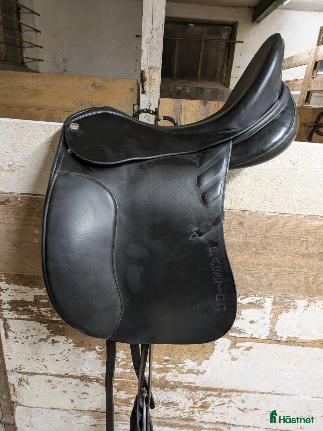 Sadlar hästutrustning till salu: Svart Sommer passion i Älmhult - Annons 6