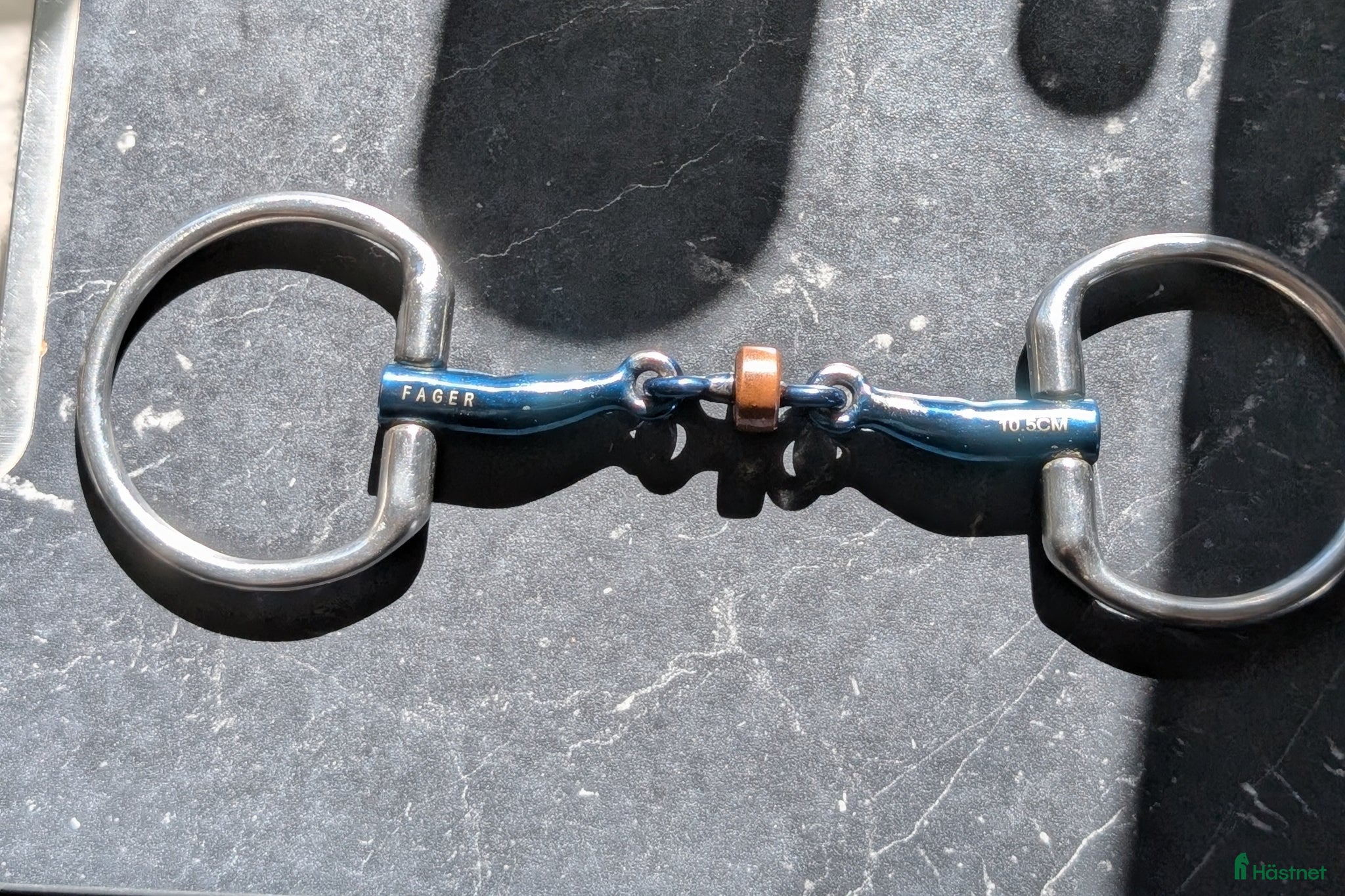 Bett hästutrustning Sally Titan Fasta ringar - Annons 1