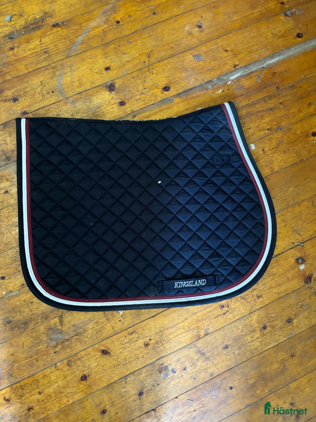 Schabrak & Vojlockar hästutrustning till salu: Fint Kingsland schabrak! - Annons 2