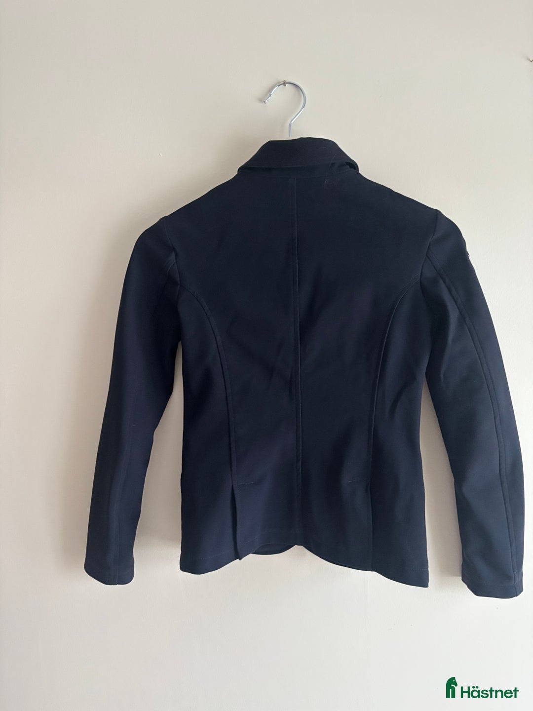 Jackor & Kavajer ryttarutrustning till salu: Cavalleria Toscana kavaj i Vingåker - Annons 2