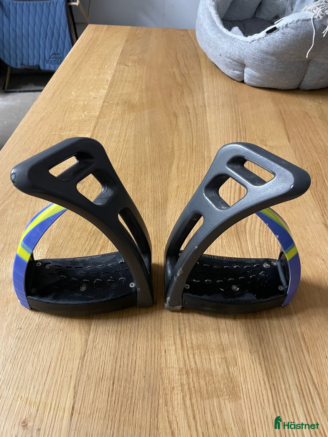 Övrig Ryttarutrustning ryttarutrustning till salu: Equiline stigbyglar  i Uppsala - Annons 3