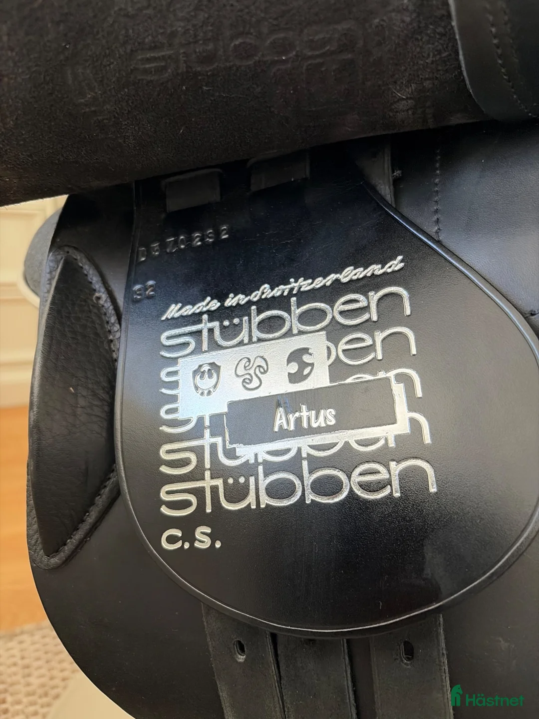 Sadlar hästutrustning till salu: Stubben Artus hoppsadel  i Kungsbacka - Annons 5
