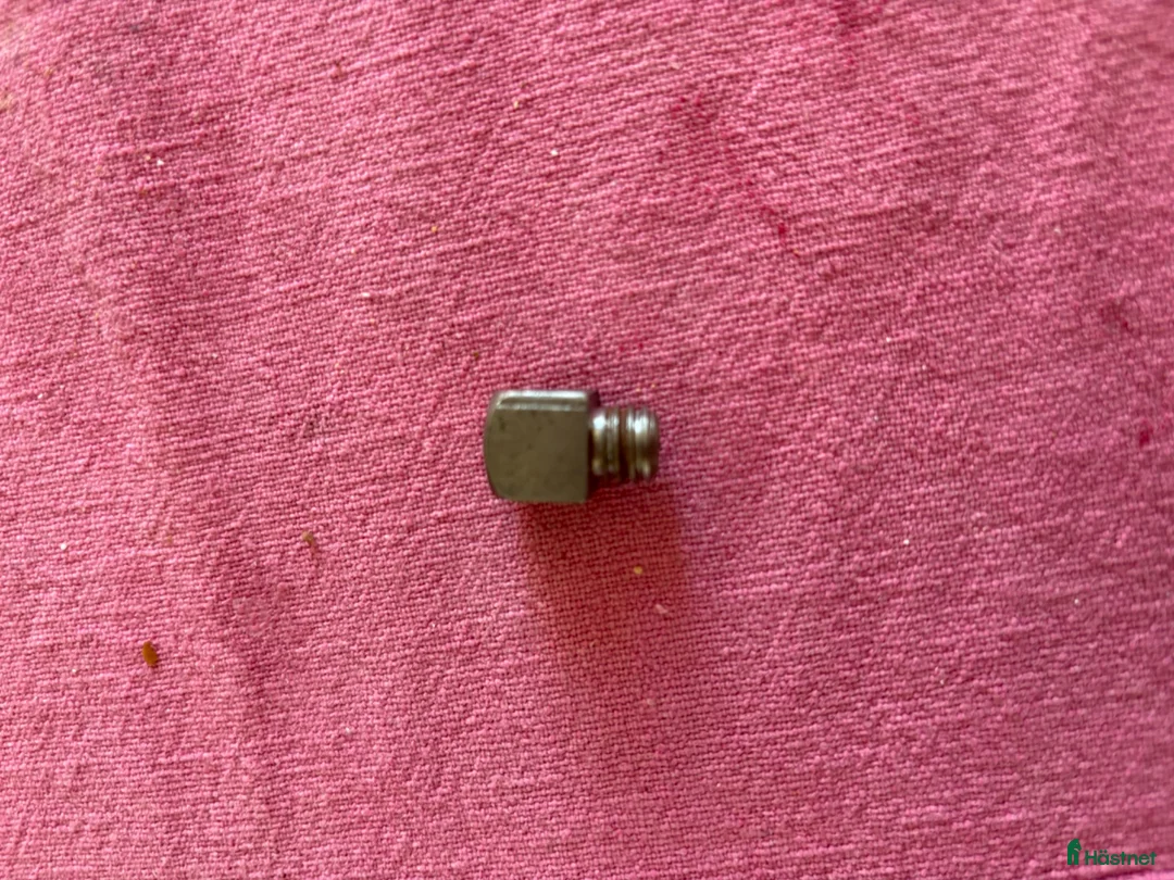 Övrig Hästutrustning hästutrustning till salu: Gräsbrodd 10 mm - Annons 1