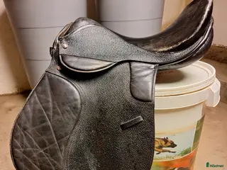 Sadlar hästutrustning till salu: Allround sadel i Näsviken - Annons 2