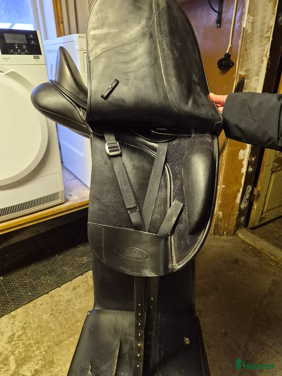 Sadlar hästutrustning till salu: Bates Isabell werth cair i Vartofta - Annons 5