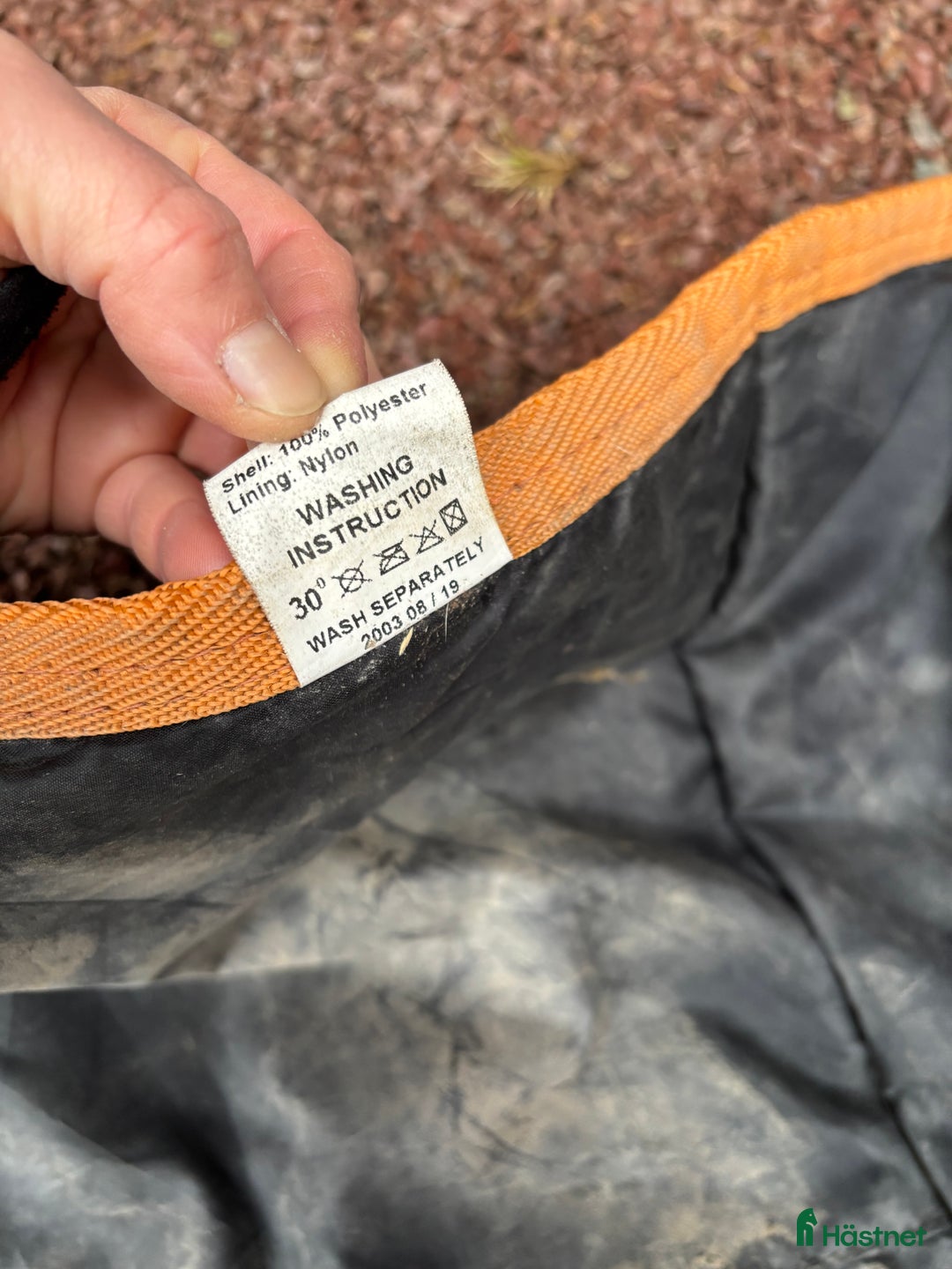 Täcken hästutrustning till salu: Regntäcke i Sollerön - Annons 5