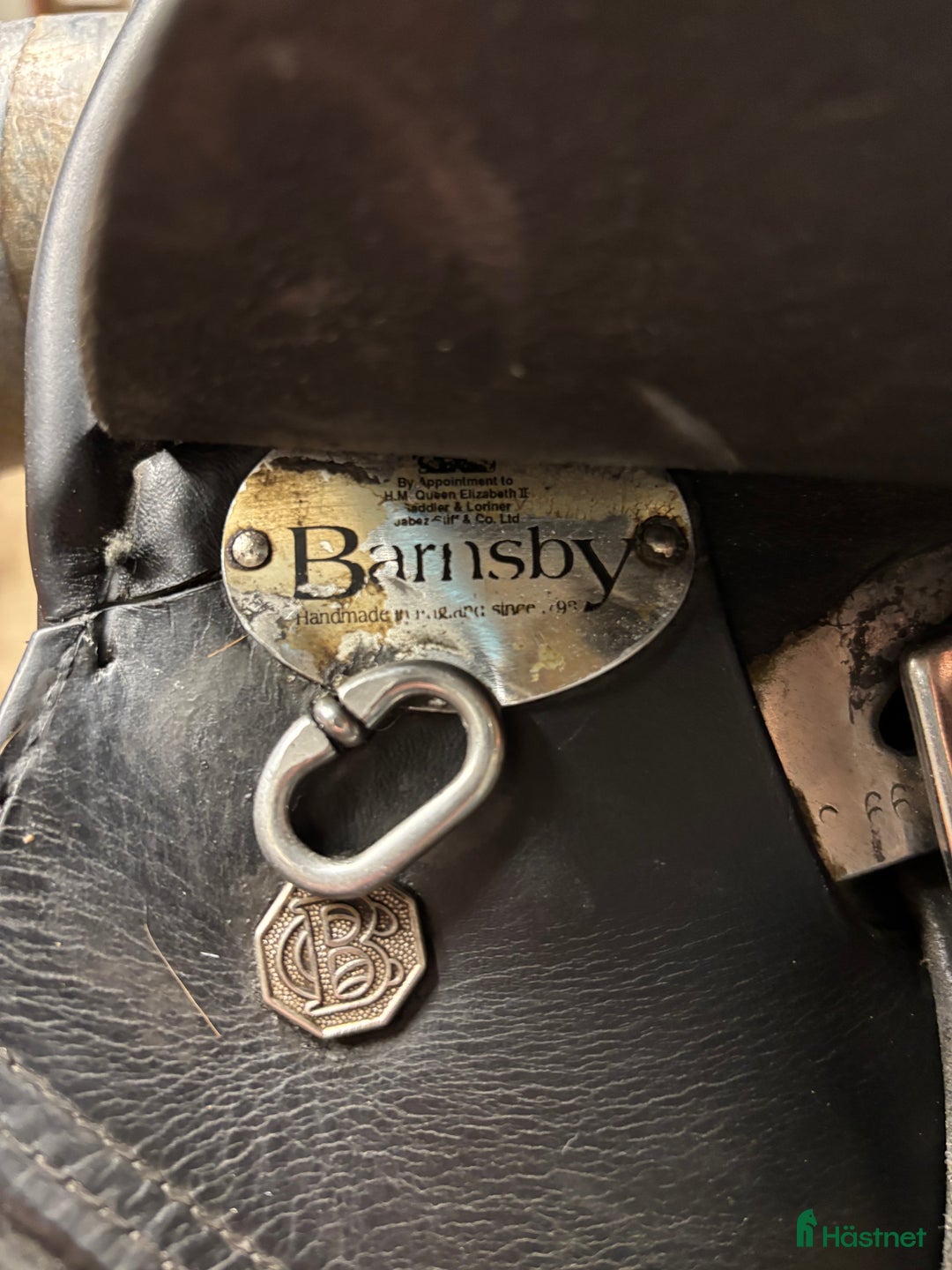 Sadlar hästutrustning till salu: Svart Barnsby hoppsadel  i Vänge - Annons 6