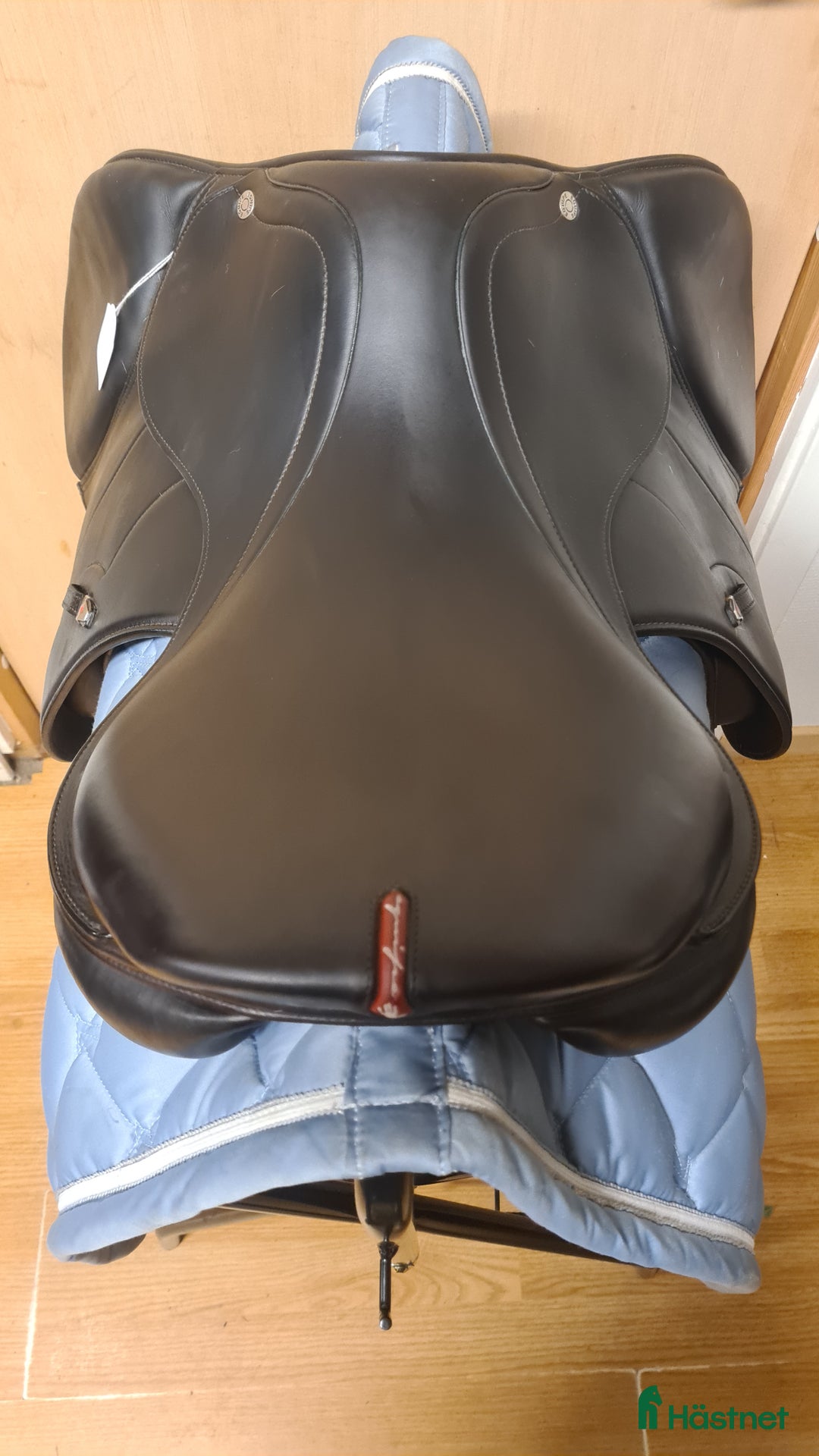 Sadlar hästutrustning till salu: Equipe Synergi i Hamneda - Annons 5