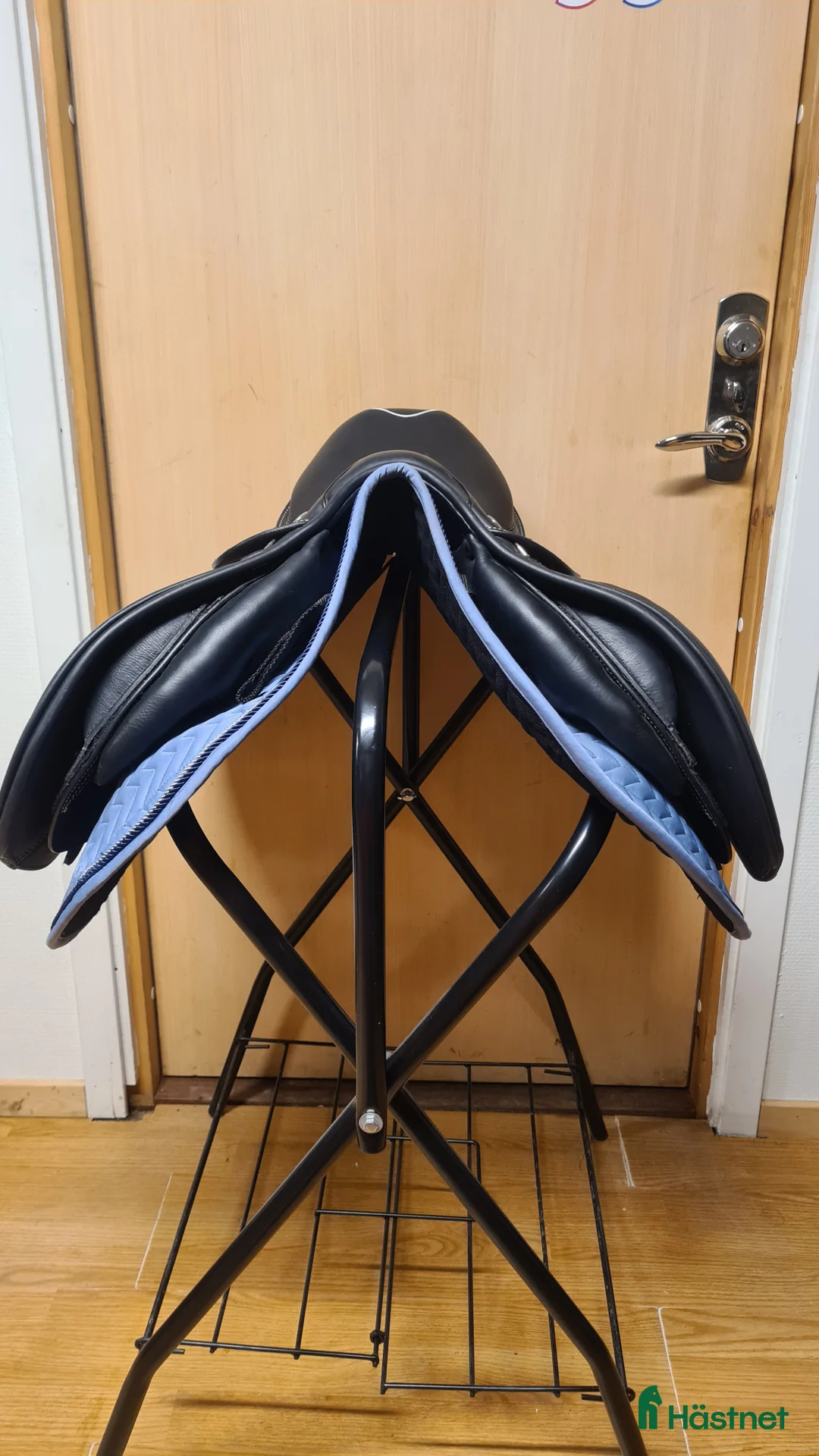 Sadlar hästutrustning till salu: Prestige Versaille - Annons 3