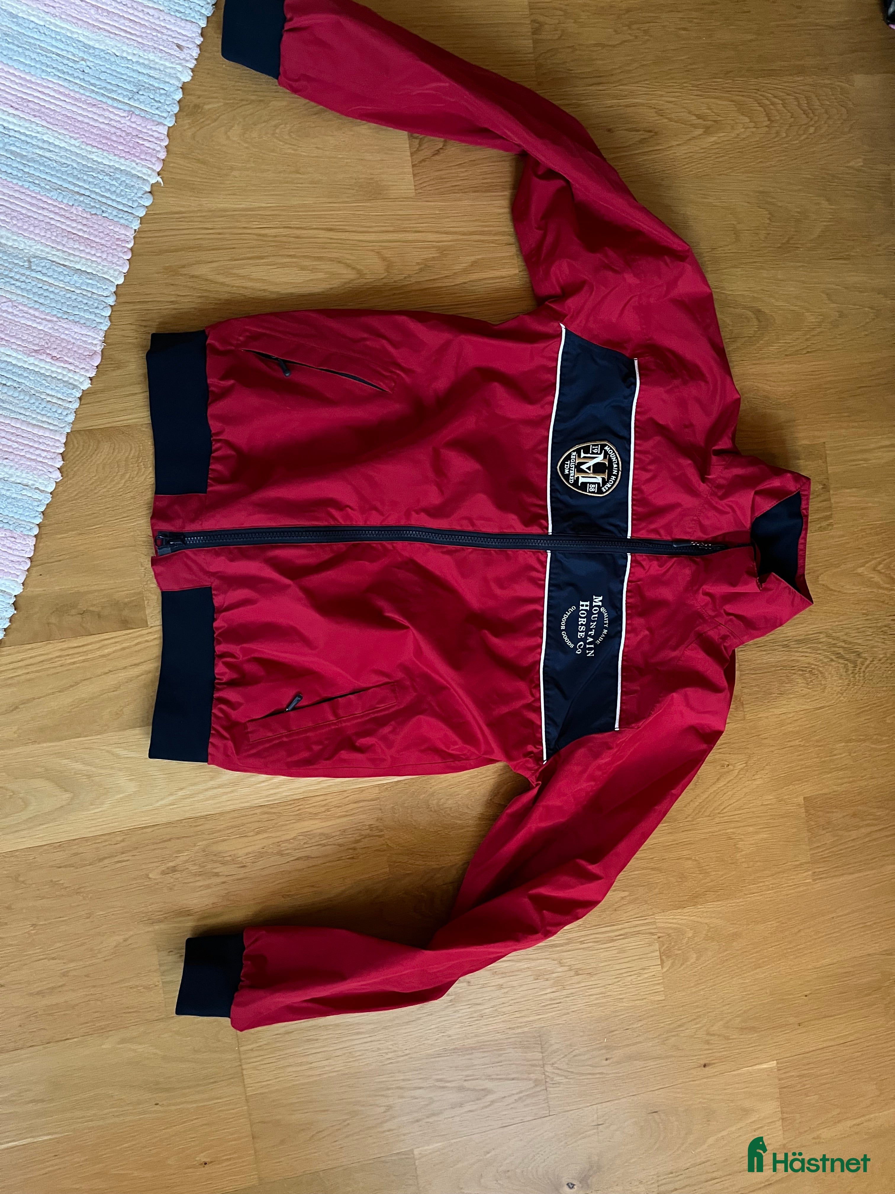 Övrigt Ridkläder ryttarutrustning till salu: Mountain horse vårjacka i stl 170 - Annons 2