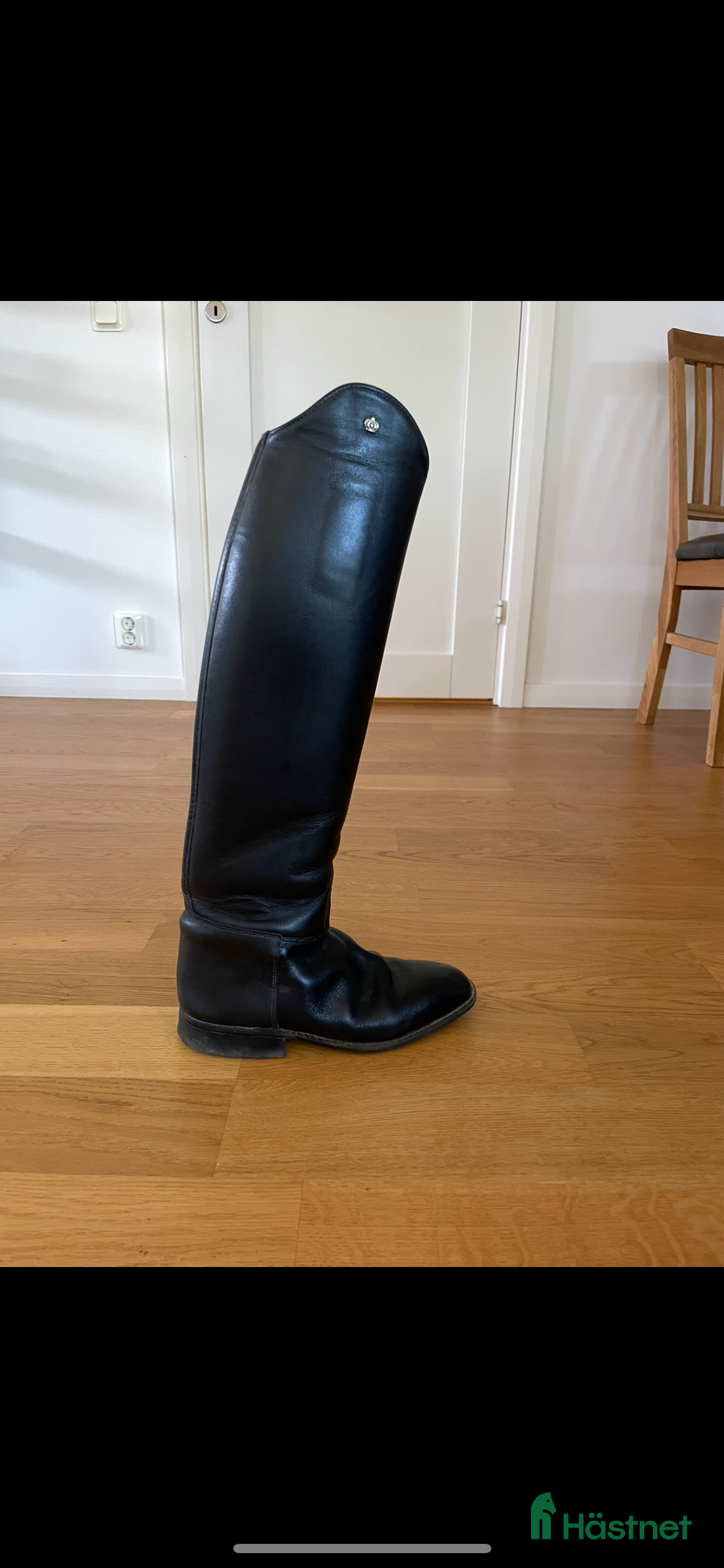 Ridstövlar ryttarutrustning till salu: Sänkt pris- König dressyrstövel strlk 39 i Mjölby - Annons 24