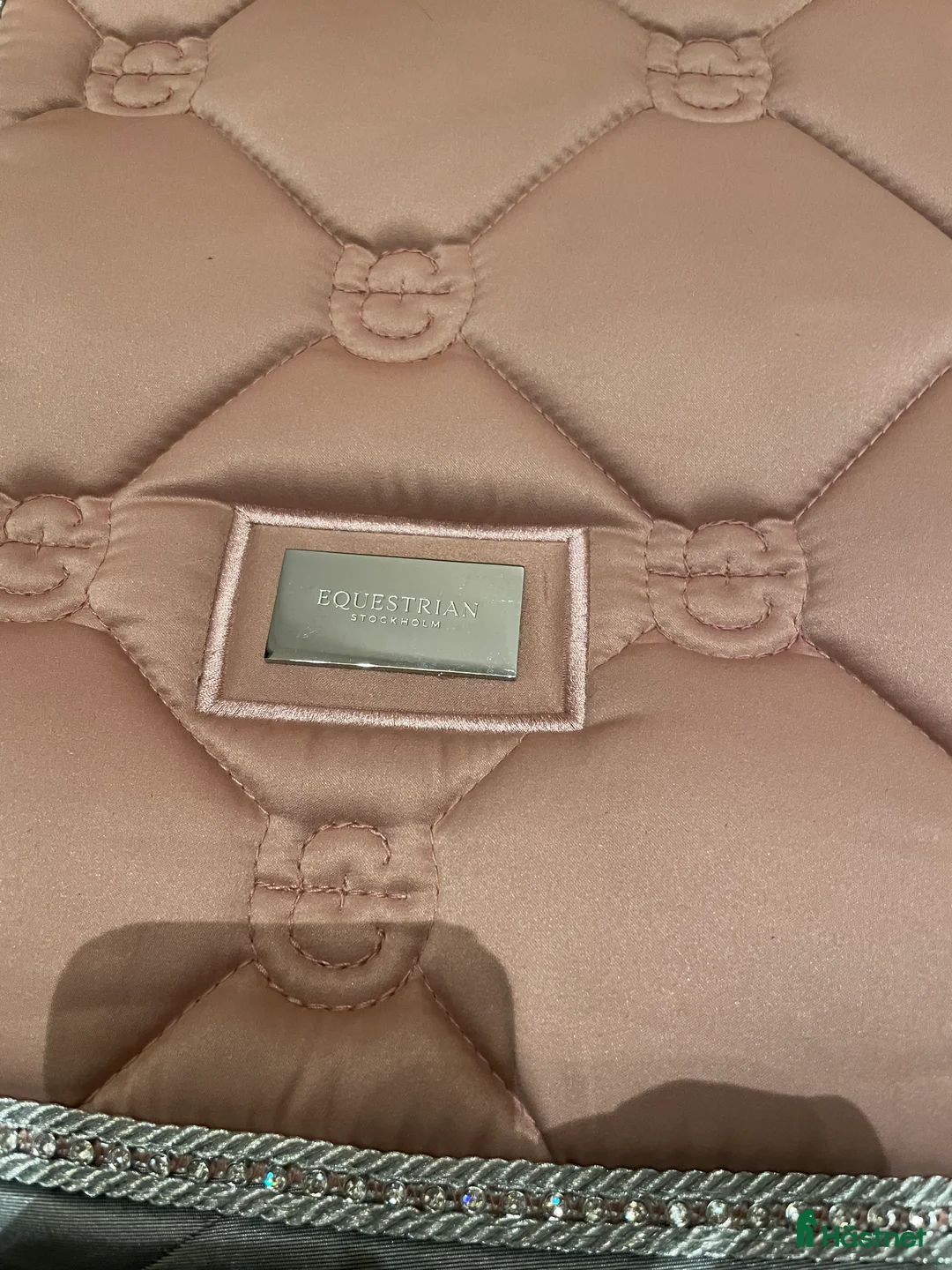 Schabrak & Vojlockar hästutrustning till salu: Använd fåtal gånger Equestrian Stockholm schabrak i Saltsjöbaden - Annons 5