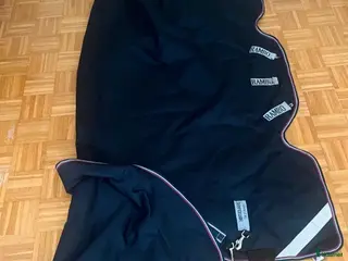 Täcken hästutrustning Rambo Supreme T/O VL 250g i Rättvik - Annons 9