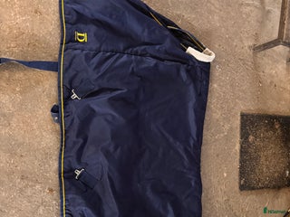 Täcken hästutrustning till salu: Stall/transporttäcke strl 145 i Skattkärr - Annons 3