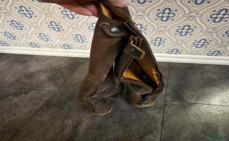 Ridstövlar ryttarutrustning till salu i Vännäs - Annons 5