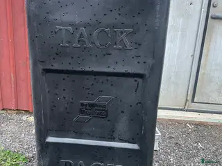 Övrig utrustning övrig utrustning till salu: Sadelskåp - Annons 6