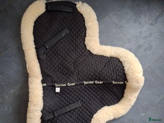 Schabrak & Vojlockar hästutrustning till salu: Fårskinn vojlock. i Orsa - Annons 10