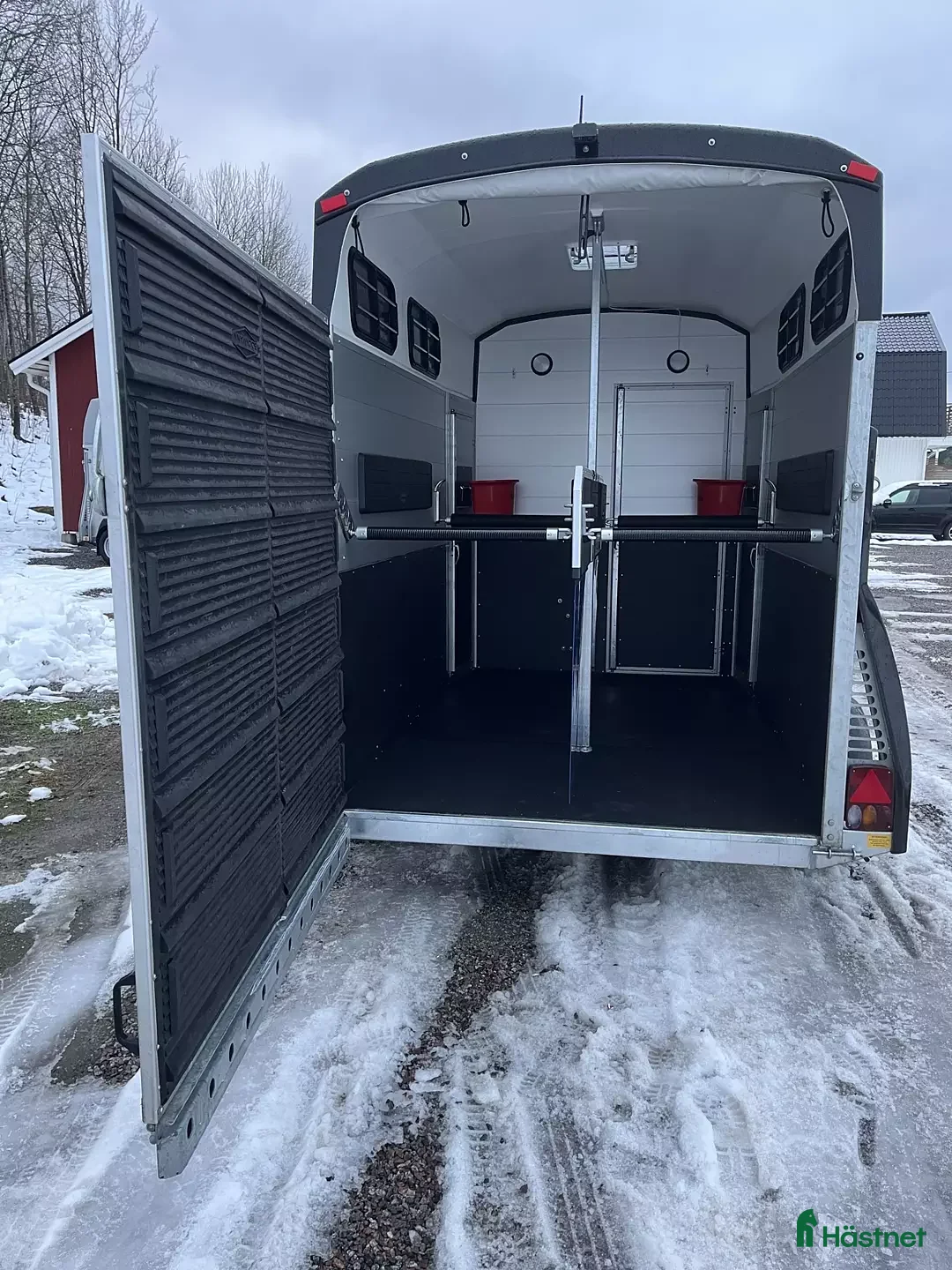 Hästtransporter  fordon & transport till salu: Böckmann BIG Portax 2026 i Vallentuna - Annons 2