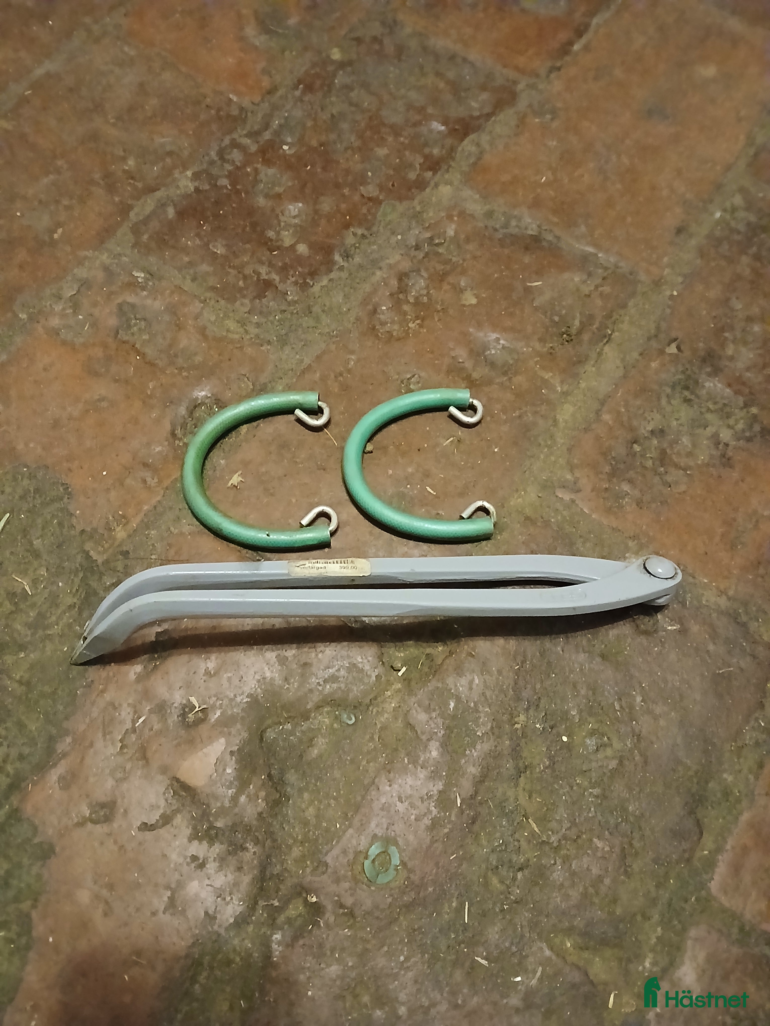 Övrig Hästutrustning hästutrustning till salu: Huf-flex snösula minsta storleken i Löberöd - Annons 23