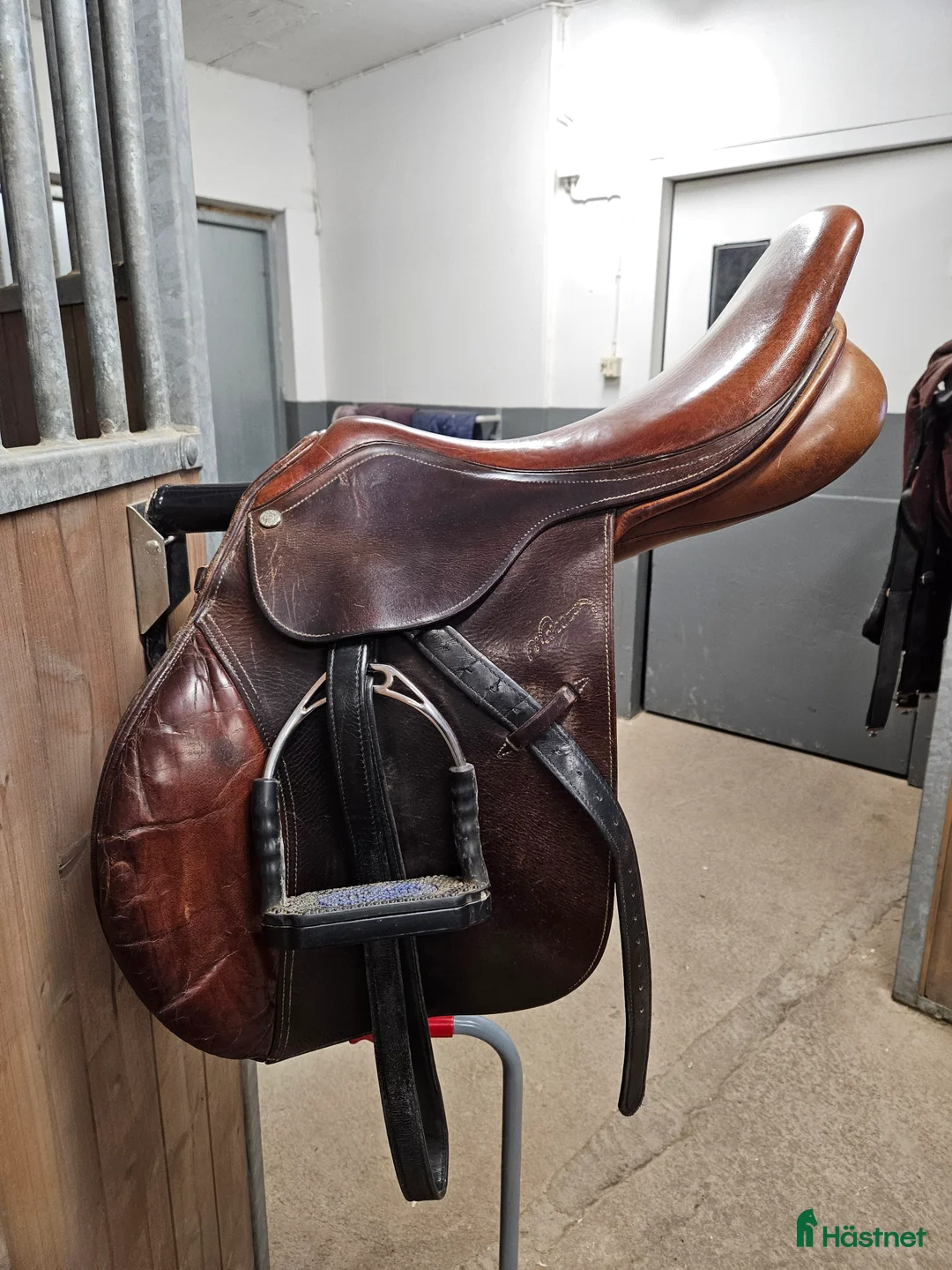 Sadlar hästutrustning till salu: Pessoa Hoppsadel i Strängnäs - Annons 2