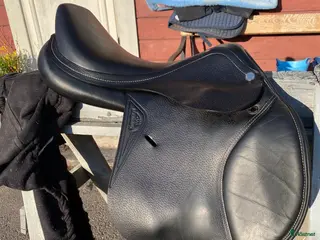 Sadlar hästutrustning till salu: Equiline E5 i FINT skick i Trollhättan - Annons 2