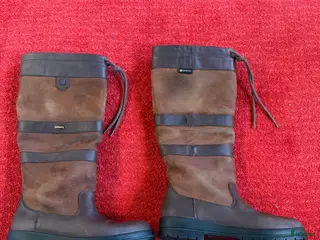 Ridstövlar ryttarutrustning till salu: Dubarry stövlar i Skärhamn - Annons 2