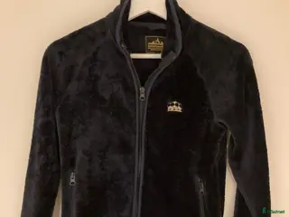 Övrigt Ridkläder ryttarutrustning till salu: Mysig tröja - Annons 2