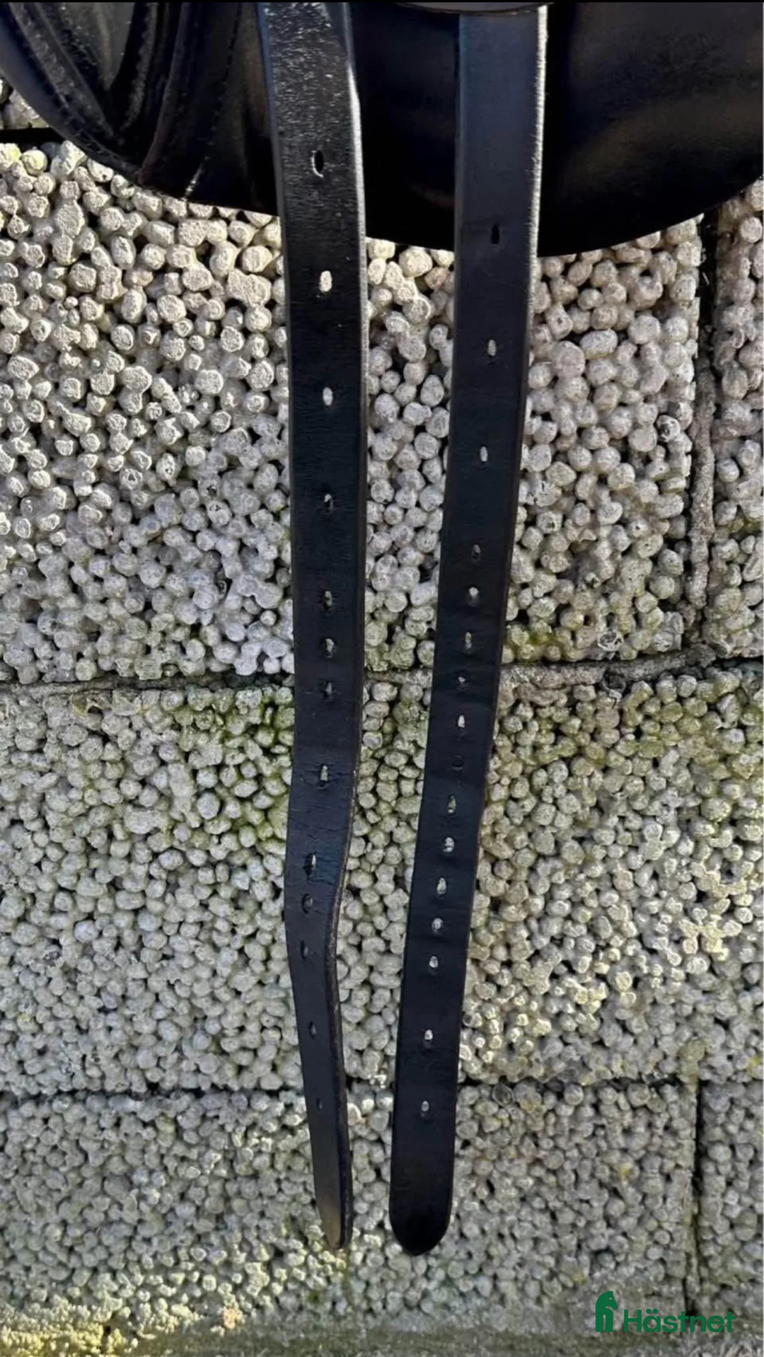 Sadlar hästutrustning till salu: Spalding Bretannica dressyrsadel 17.5 tum svart i Onsala - Annons 10