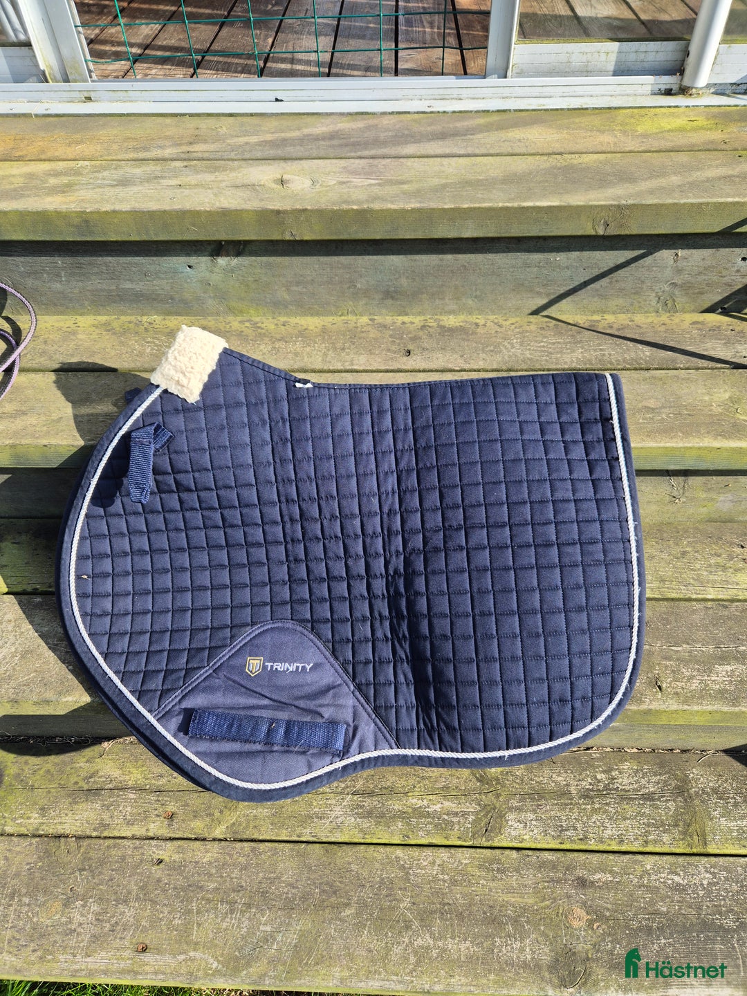 Schabrak & Vojlockar hästutrustning till salu: Fint hoppschabrak i Dingle - Annons 1