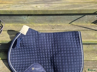 Schabrak & Vojlockar hästutrustning till salu: Fint hoppschabrak i Dingle - Annons 4