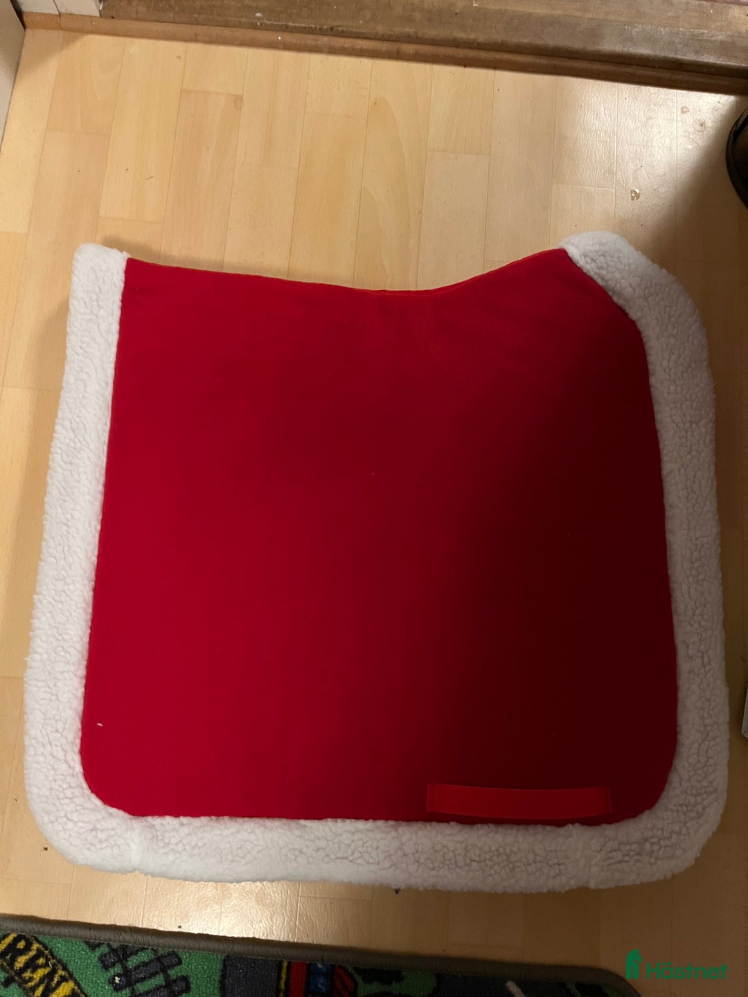 Schabrak & Vojlockar hästutrustning till salu: Nytt julschabrak dressyr  i Älvsered - Annons 1