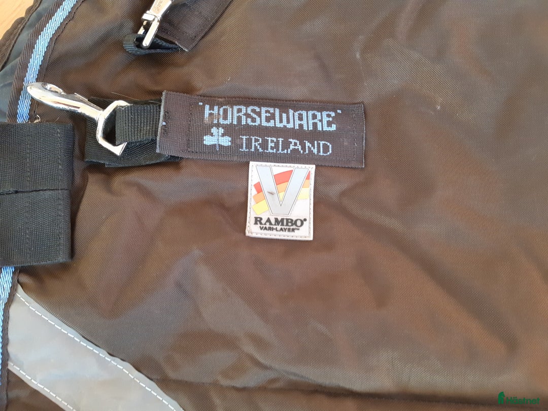 Täcken hästutrustning till salu: Rambo Wug 250g stl 140 i Linghem - Annons 4