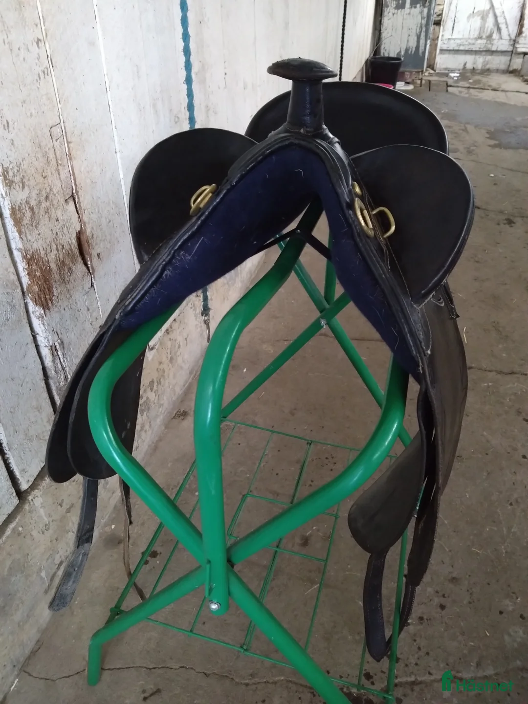 Sadlar hästutrustning till salu: Westernsadel i Vikbolandet - Annons 2