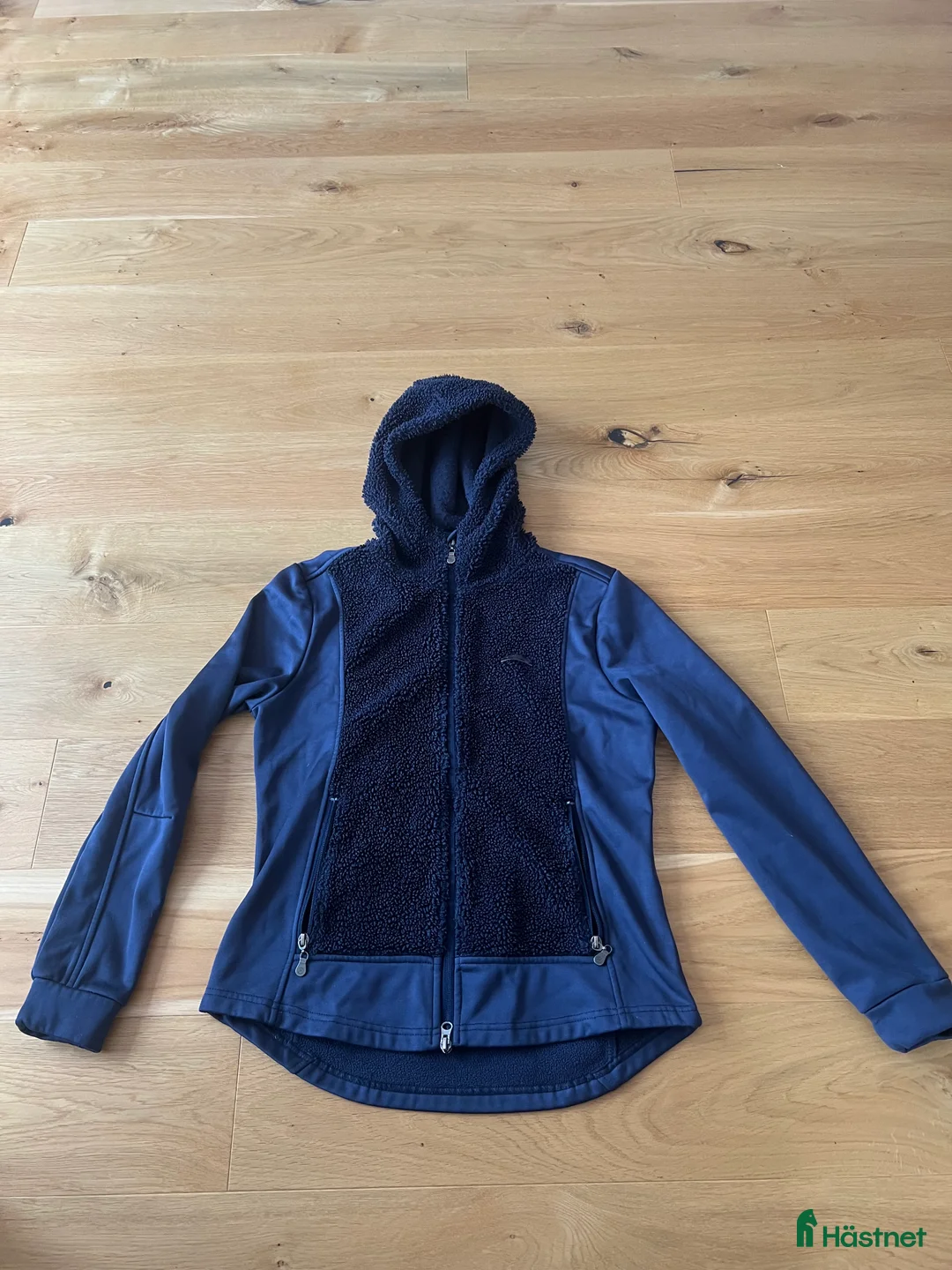 Övrigt Ridkläder ryttarutrustning till salu: Varm ridtröja med dragkedja  i Järna - Annons 1