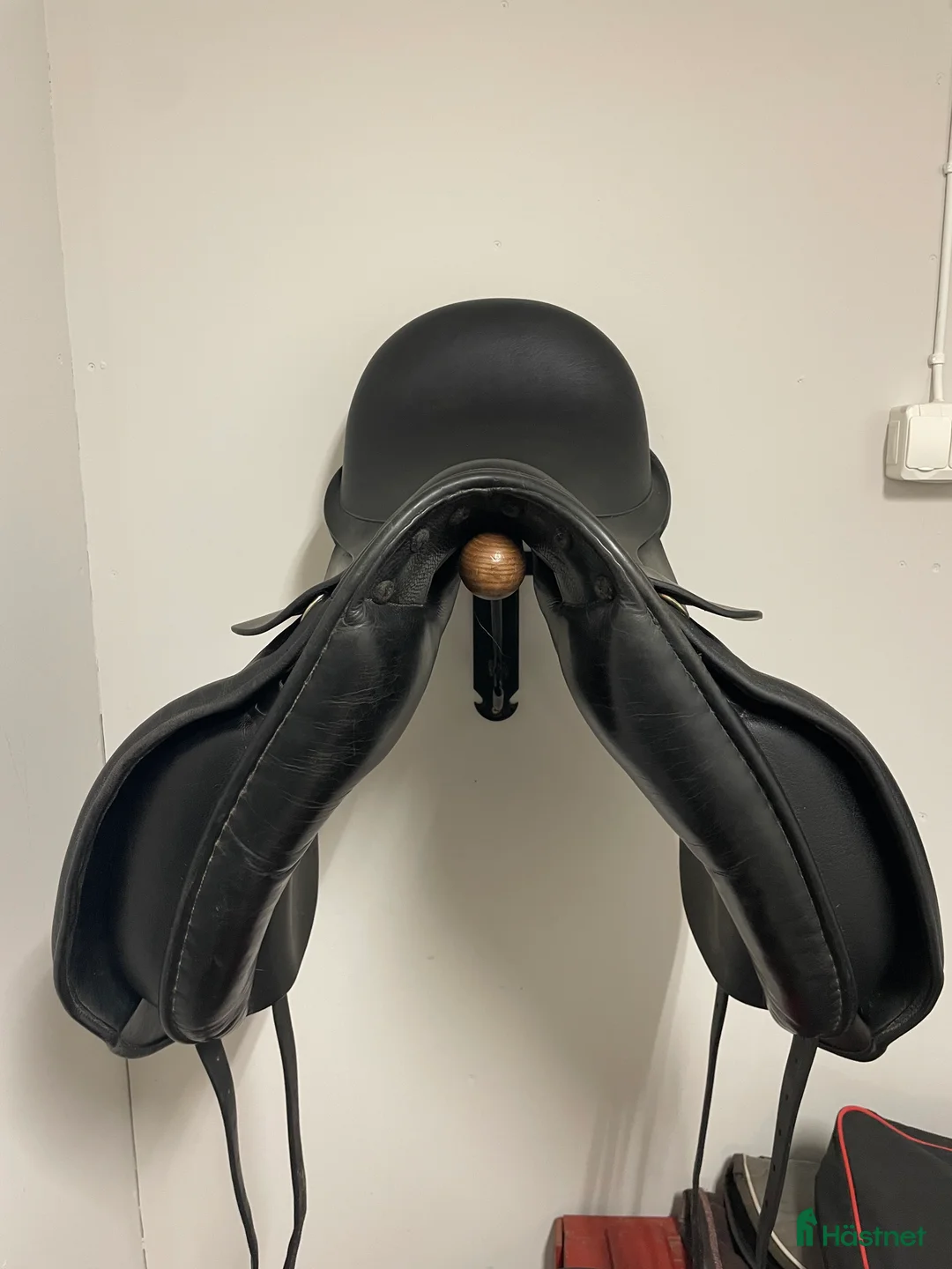 Sadlar hästutrustning till salu: Bekväm Frank Baines i fint skick i Gamleby - Annons 6