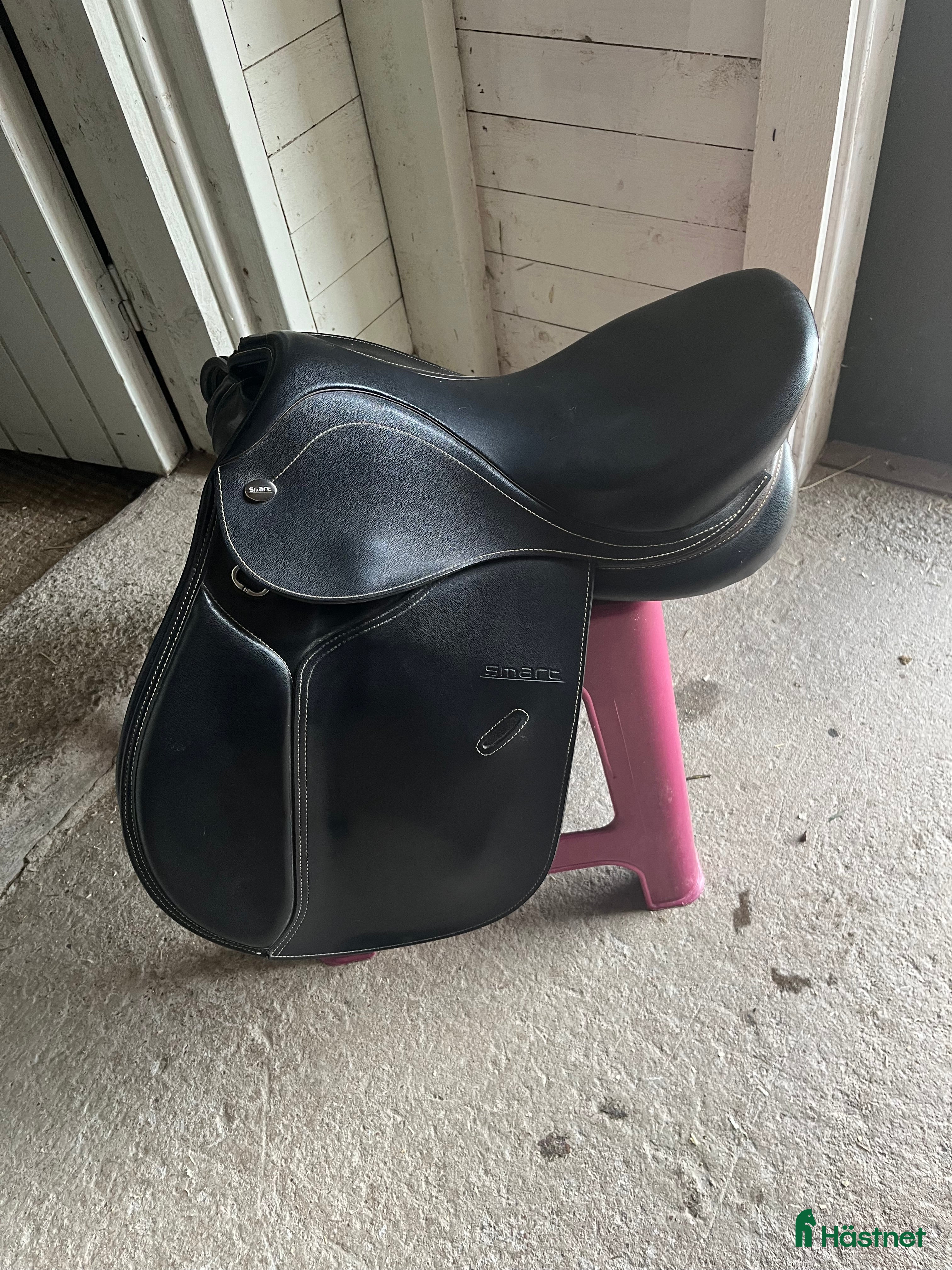 Sadlar hästutrustning Lippo Smart 15 Tum i Falun - Annons 16