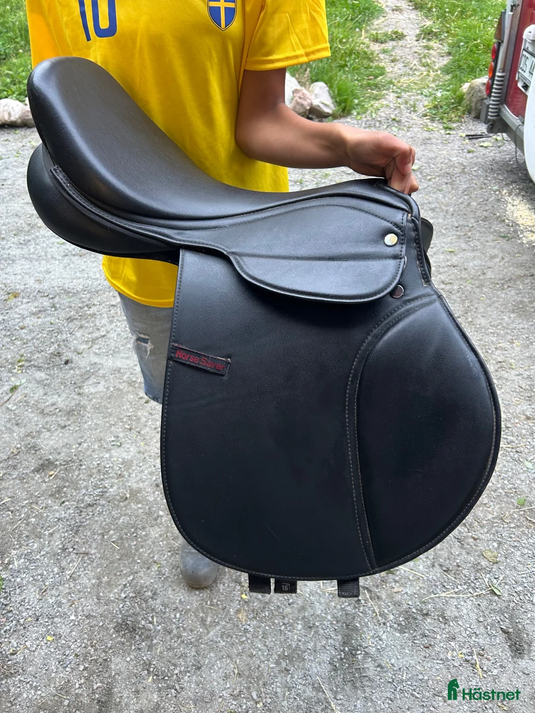 Sadlar hästutrustning till salu: Horse Saver hoppsadel 16” W (vid bom) i Ringarum - Annons 1
