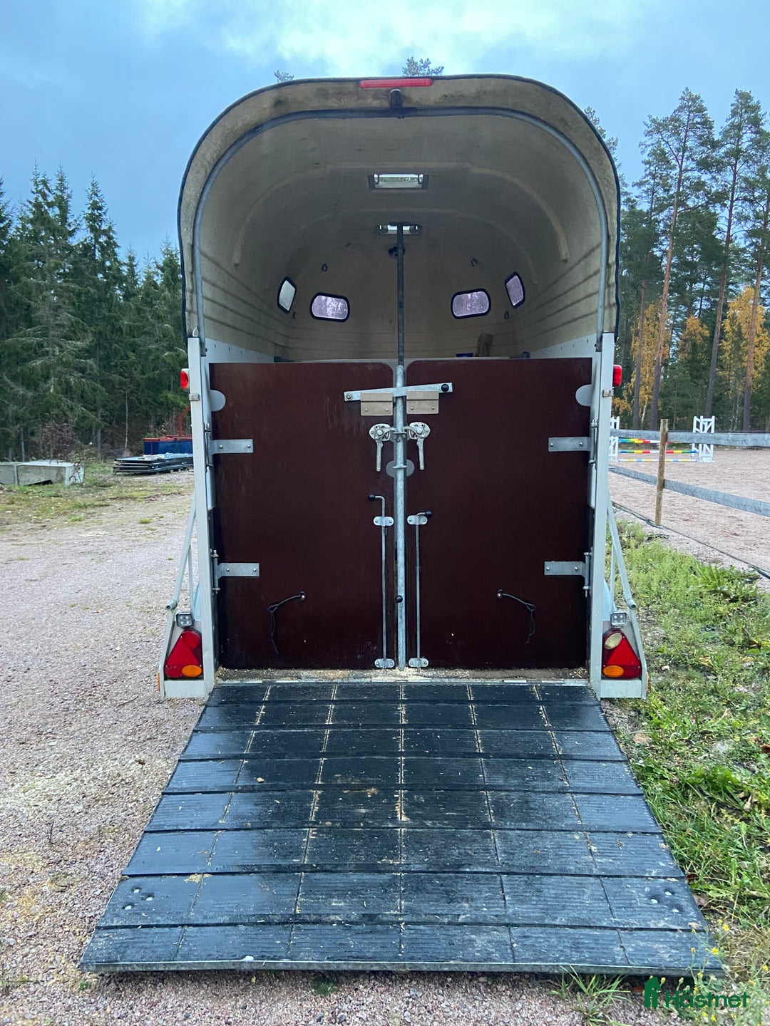 Hästtransporter  fordon & transport till salu: Boj extra bred extra hög  i Tranås - Annons 4