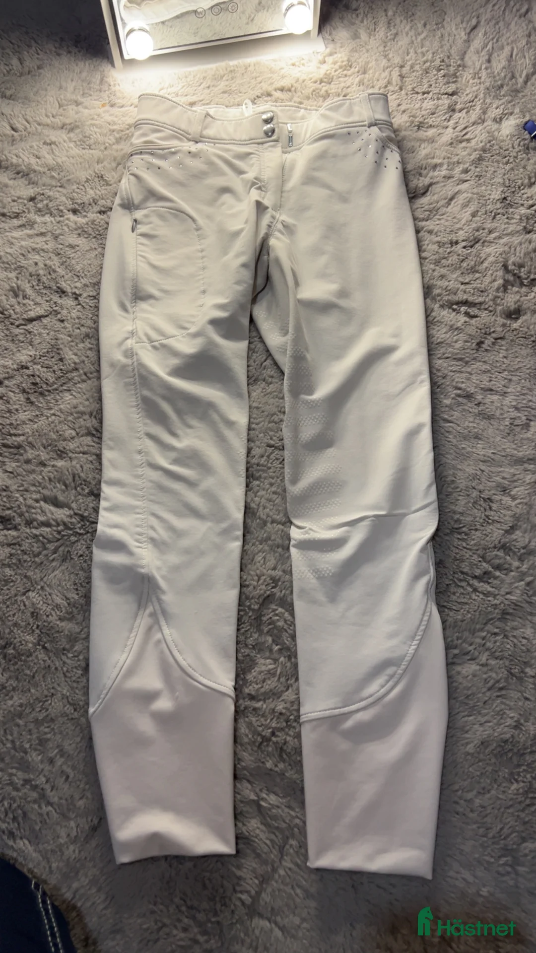 Ridbyxor ryttarutrustning till salu: Tävlingsbyxor  i Eldsberga - Annons 1