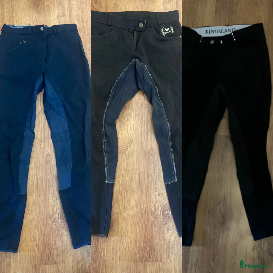 Ridbyxor ryttarutrustning till salu: Tre par helskodda ridbyxor  - Annons 1