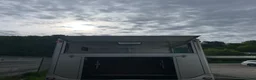Hästtransporter  fordon & transport till salu:  Begagnad sidolastad trailer med bodel - Annons 7