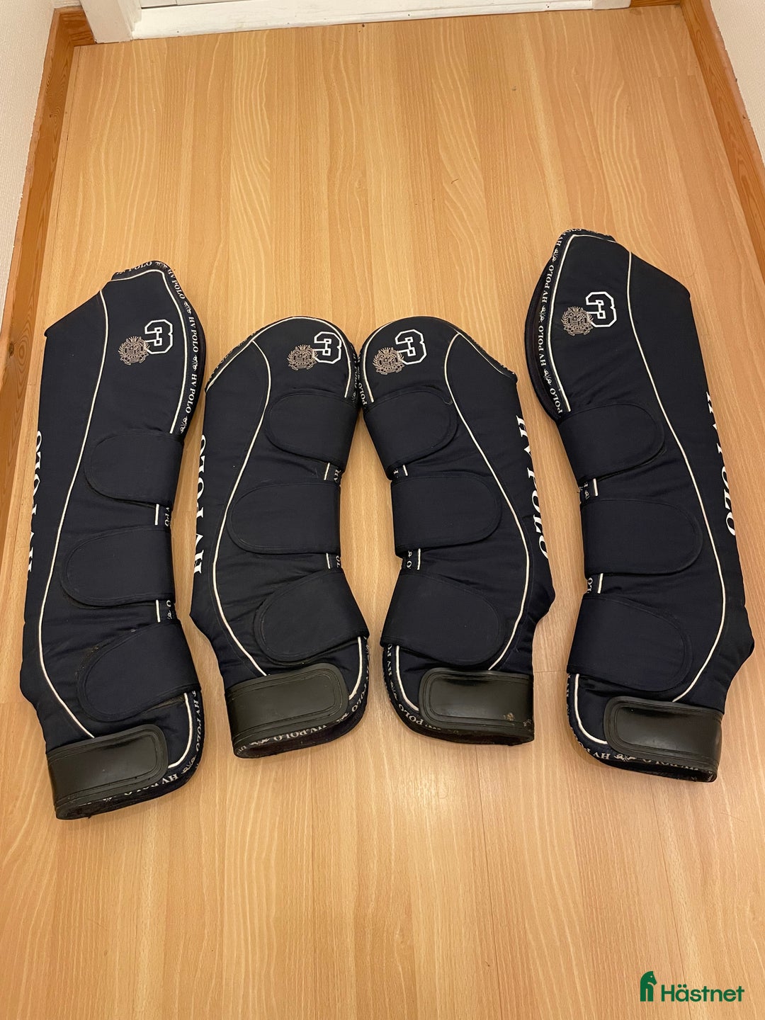 Benskydd hästutrustning till salu: Transportskydd hv polo strl full i Kågeröd - Annons 1