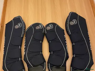 Benskydd hästutrustning till salu: Transportskydd hv polo strl full i Kågeröd - Annons 2