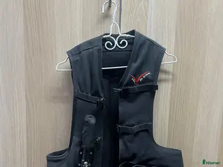 Säkerhetsvästar ryttarutrustning till salu: Terrängväst i Vallentuna - Annons 7