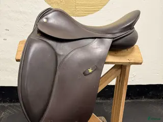 Sadlar hästutrustning REA 70% Jeffries Falcon Hawk Dressyr - Annons 2