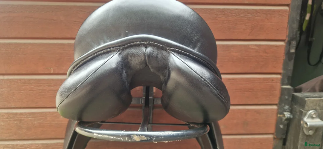 Sadlar hästutrustning till salu: Passier ABS i Svartsjö - Annons 2