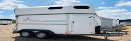 Hästtransporter  fordon & transport till salu: Forzab Cavallo 220EH - Annons 1