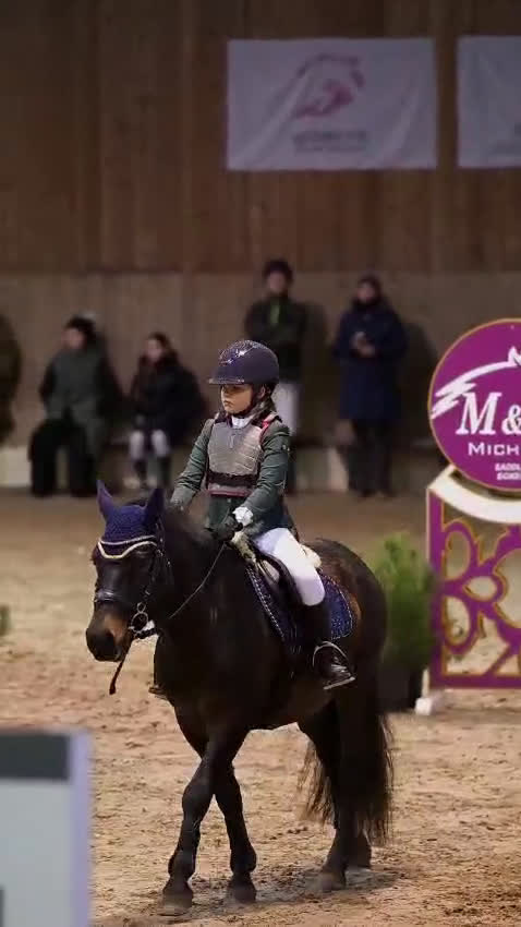 Hoppning hästar till salu: Trevlig C-ponny  - Video 3