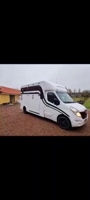 Hästlastbilar  fordon & transport till salu: Renault Master - Stuteri modell i Borås - Video 1